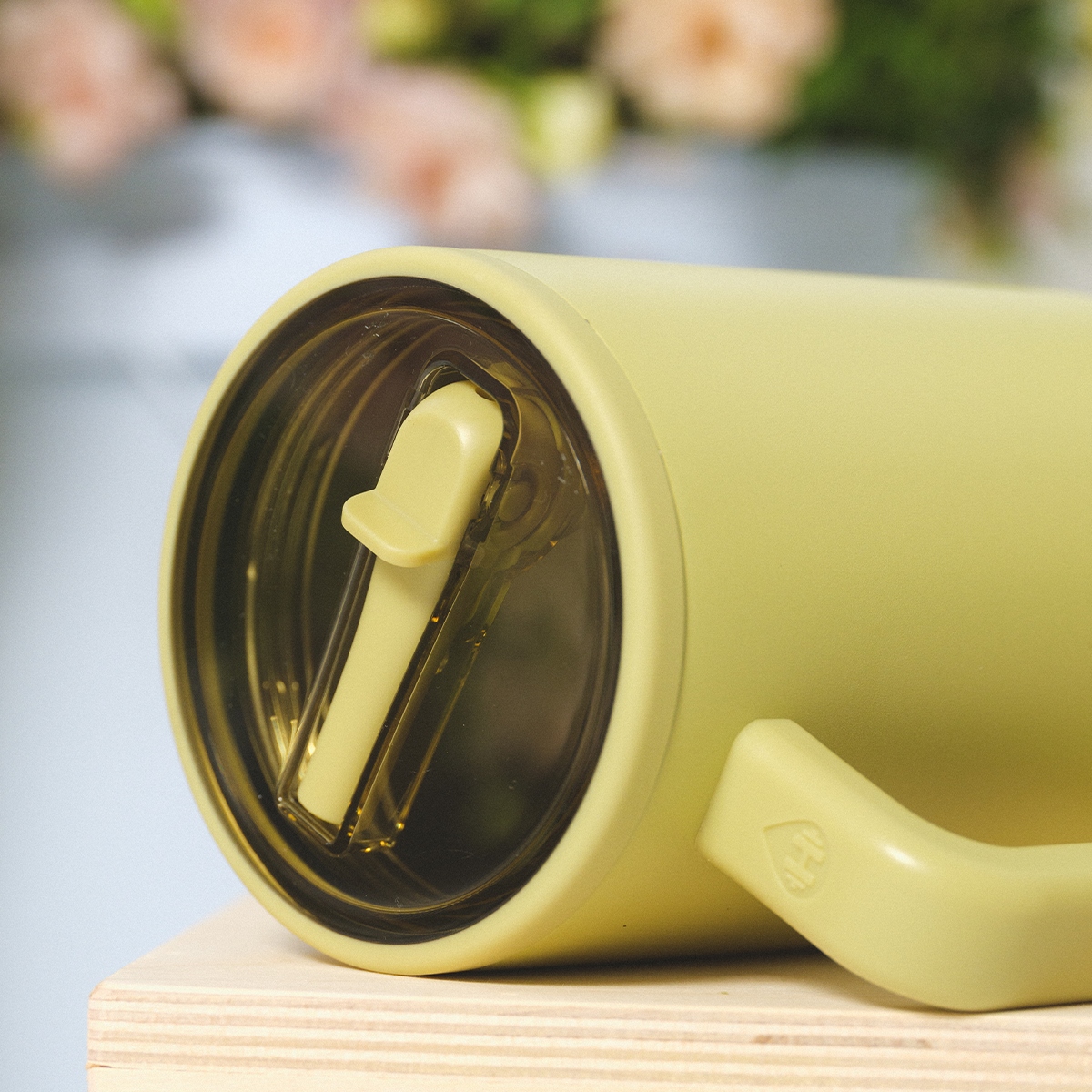 olive-32oz-946ml-v8 810140559951_5.png