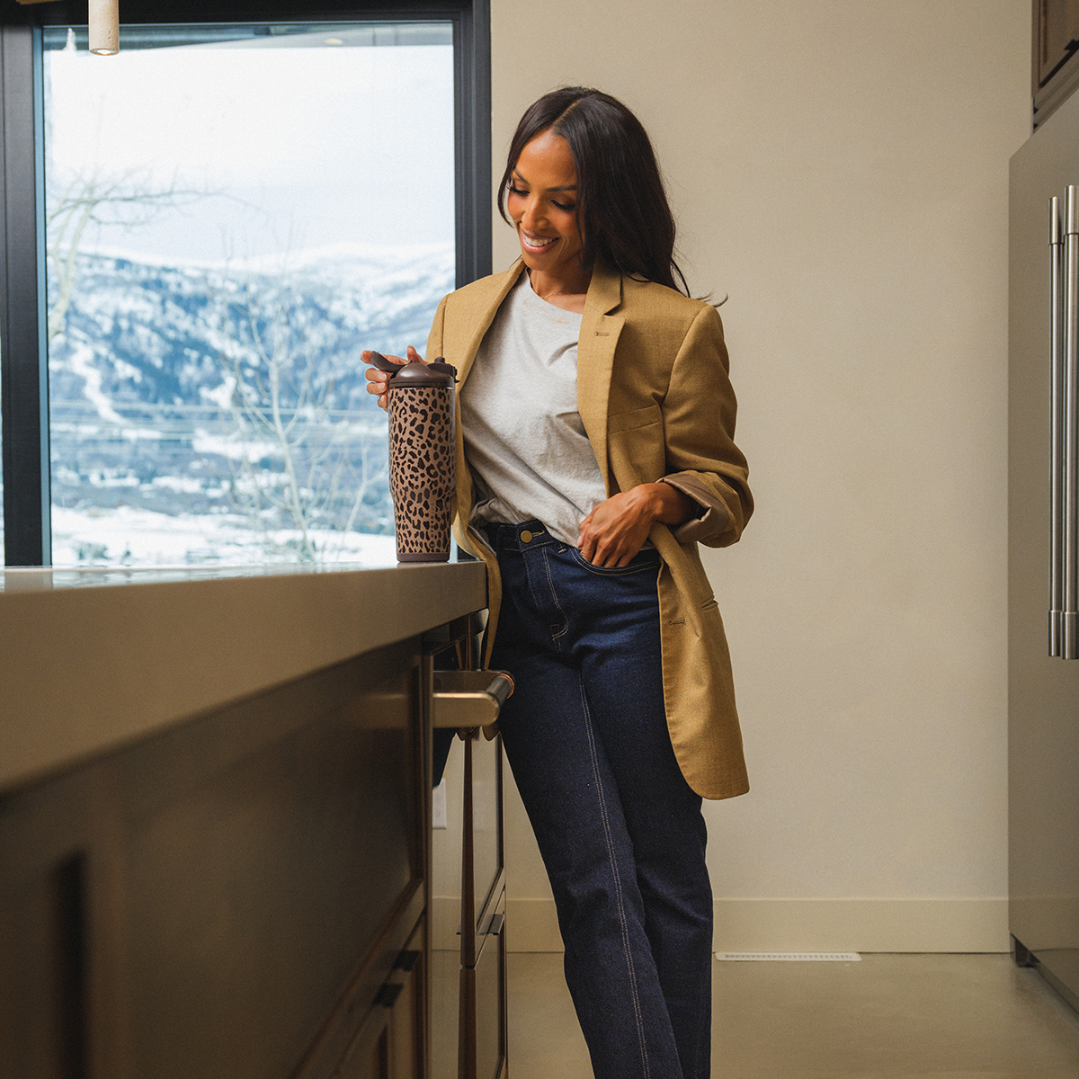 brown-leopard-32oz-946ml-m4 Ease32-BrownLeopard-WPI-9.png