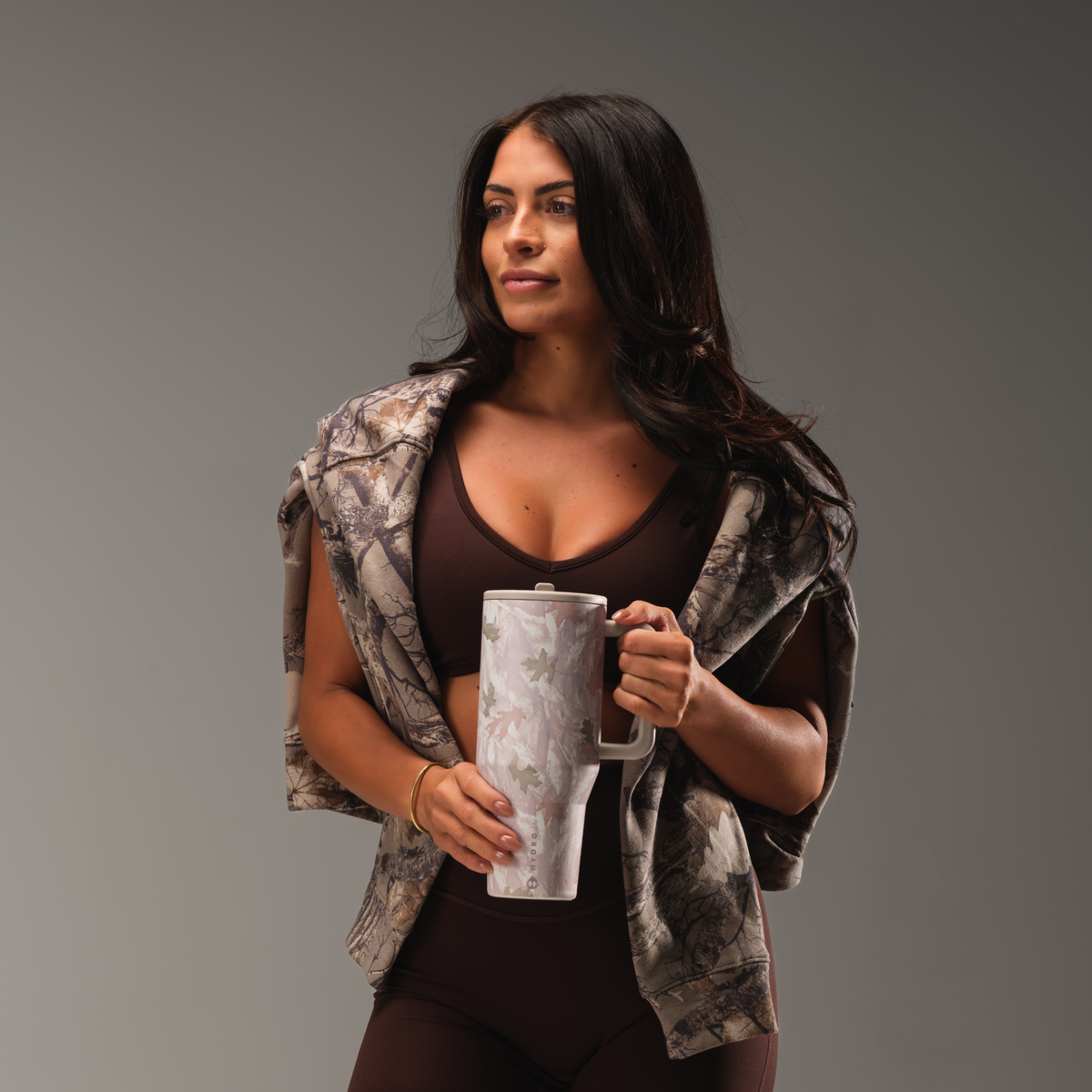 camo-32oz-946ml-g1 TRVL32-Camo-5-WPI.png